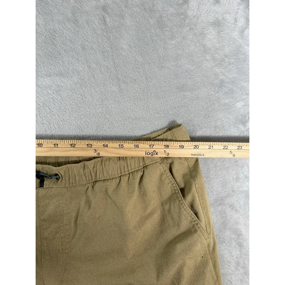 Eddie Bauer Shorts Mens 2XL Brown Travex Pull‎ On Hiking Outdoor